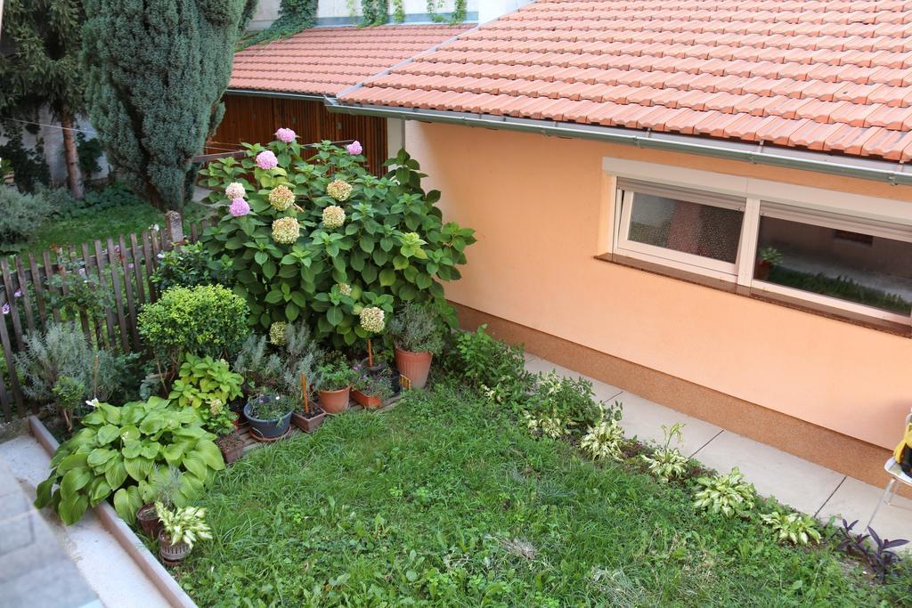 Apartmani Nighty Night Zagreb Zimmer foto